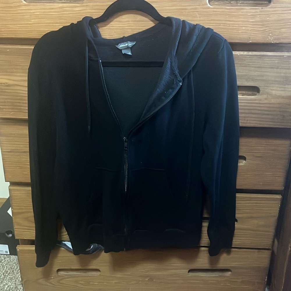 Eddie Bauer sweatshirt